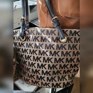 NWOT Michael Kors Logo Tote